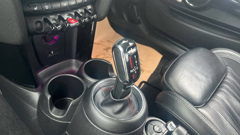 MINI Hatchback 2.0 Cooper S Exclusive II 3dr Auto Petrol Hatchback